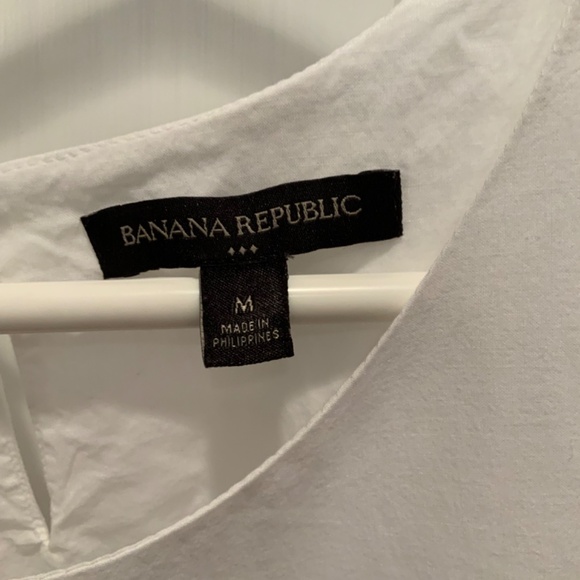 Banana Republic Sleeveless White Blouse - Picture 2 of 5